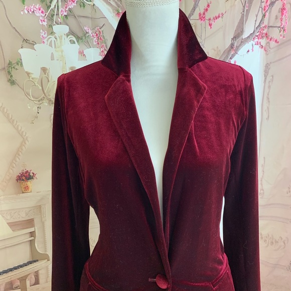 SOLD Tahari Asl One Button Red Velvet Velour Blaz - Picture 3 of 11
